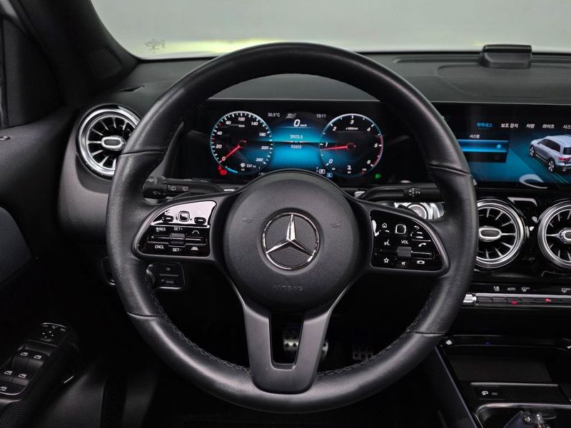 2021 Mercedes-Benz B-Class GLB200 d photo 13