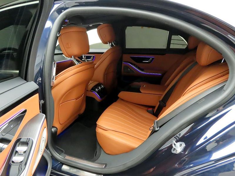 2022 Mercedes-Benz S-Class S350 d photo 12