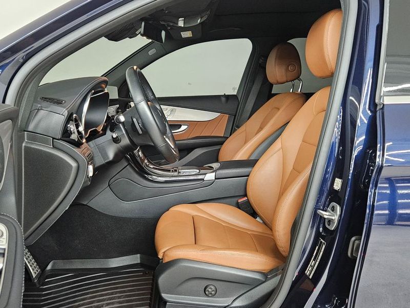 2022 Mercedes-Benz C-Class GLC300e 4MATIC photo 10
