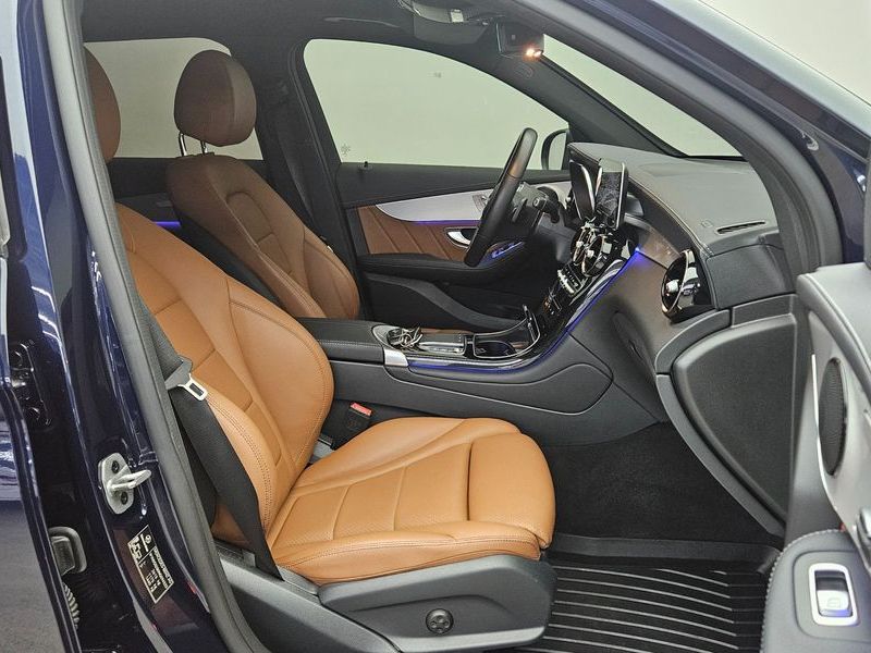 2022 Mercedes-Benz C-Class GLC300e 4MATIC photo 12