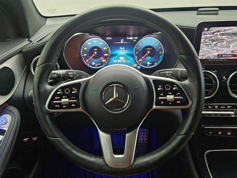 2022 Mercedes-Benz C-Class GLC300e 4MATIC photo 14