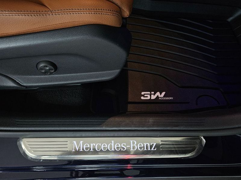 2022 Mercedes-Benz C-Class GLC300e 4MATIC photo 18