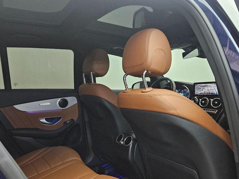 2022 Mercedes-Benz C-Class GLC300e 4MATIC photo 19