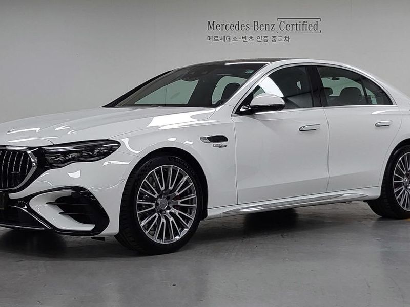 2026 Mercedes-Benz E-Class AMG E53e 4MATIC+ photo 1
