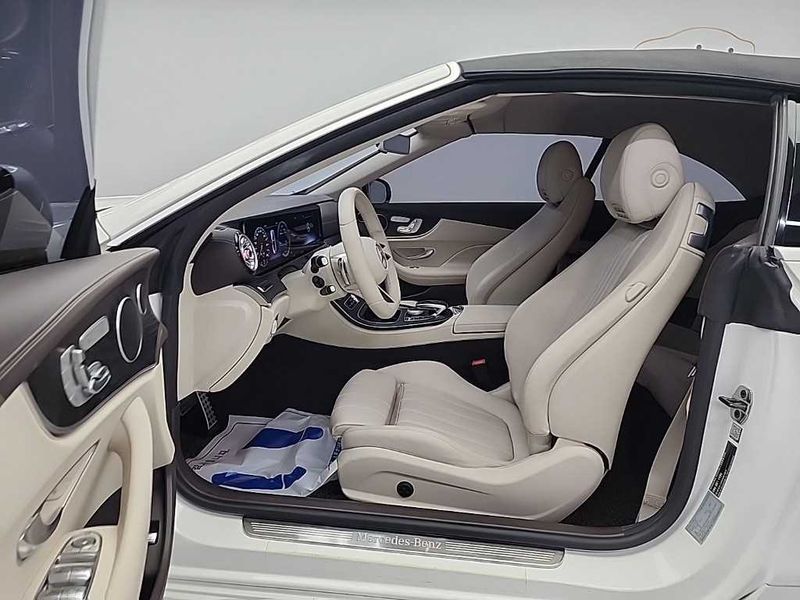 2018 Mercedes-Benz E-Class E220d Cabriolet photo 11