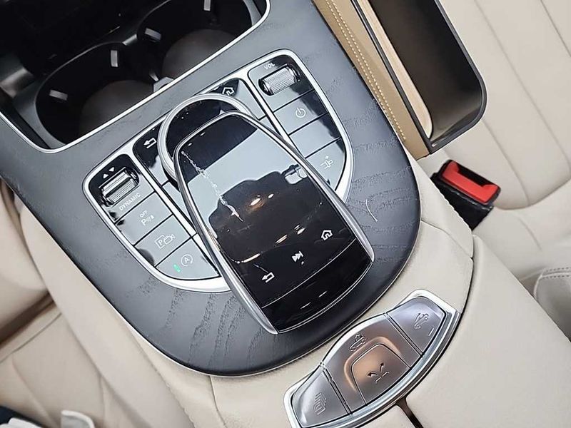 2018 Mercedes-Benz E-Class E220d Cabriolet photo 19