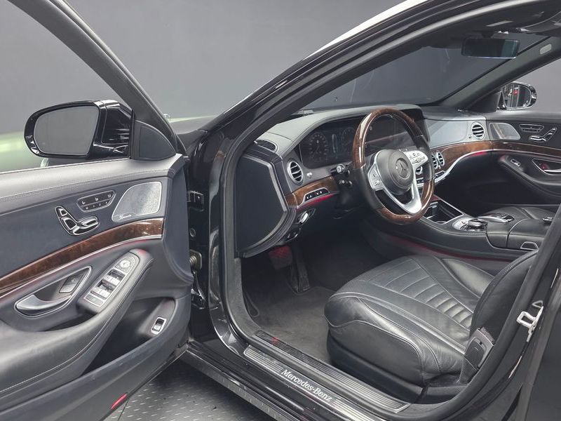 2018 Mercedes-Benz S-Class S560L 4MATIC photo 10
