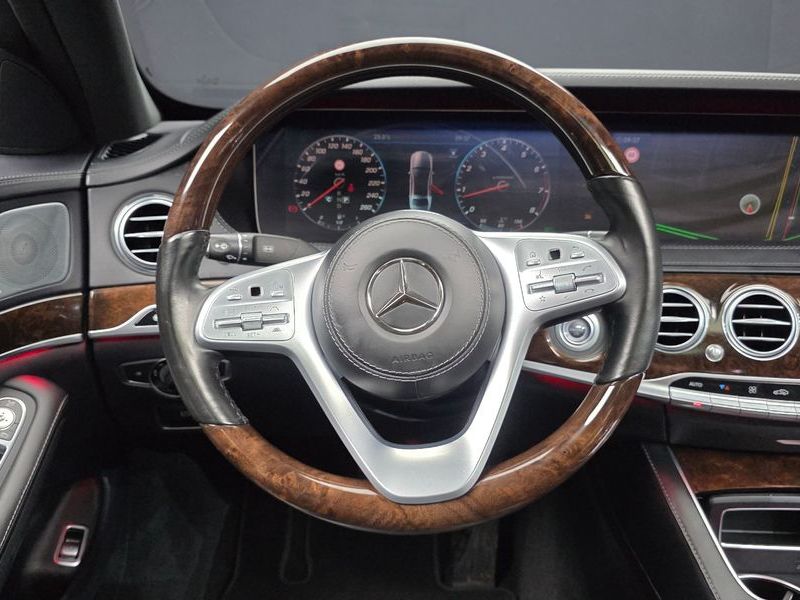 2018 Mercedes-Benz S-Class S560L 4MATIC photo 12