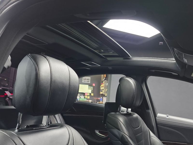 2018 Mercedes-Benz S-Class S560L 4MATIC photo 17