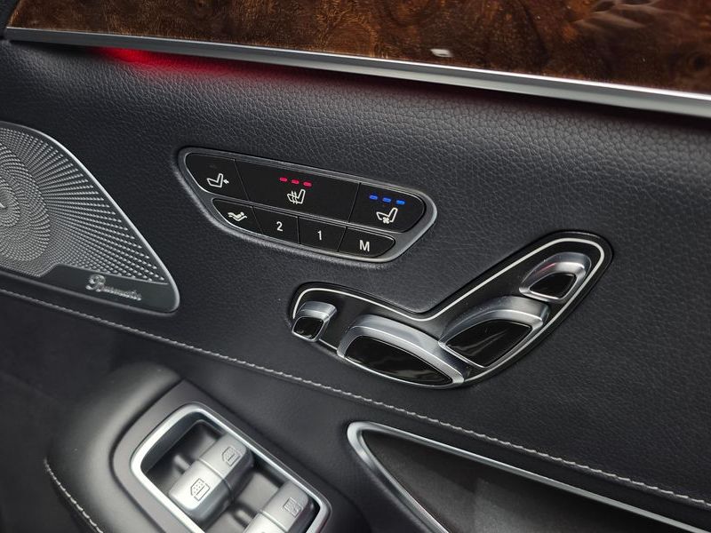 2018 Mercedes-Benz S-Class S560L 4MATIC photo 19