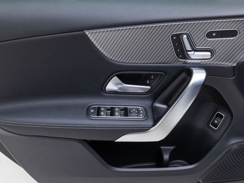 2026 Mercedes-Benz A-Class A220 Sedan photo 15