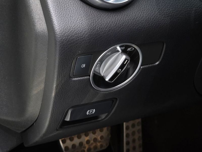 2013 Mercedes-Benz CLA 200 Blue Efficiency R172 photo 15