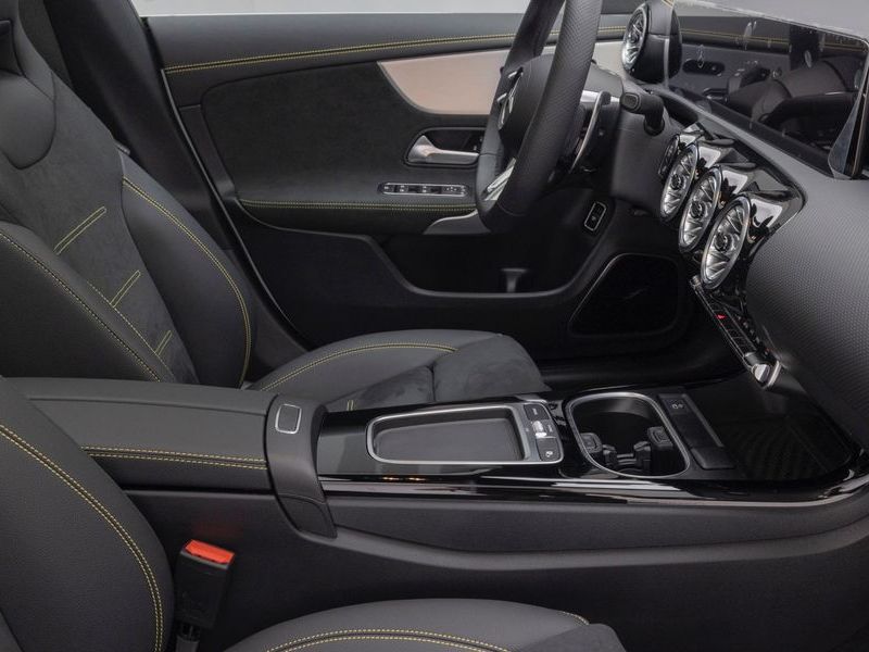 2025 Mercedes-Benz A-Class AMG CLA 45 S 4MATIC+ photo 18