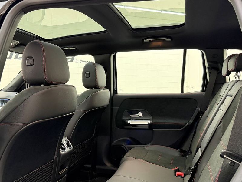 2025 Mercedes-Benz B-Class GLB250 4MATIC photo 18
