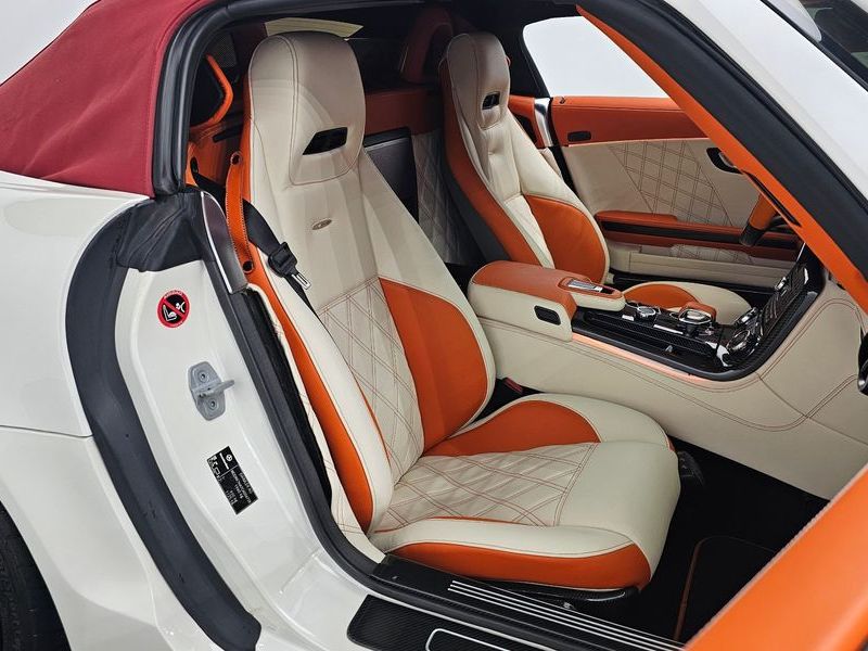2012 Mercedes-Benz SLS AMG Roadster C197 photo 11