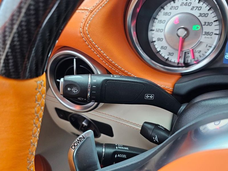 2012 Mercedes-Benz SLS AMG Roadster C197 photo 19