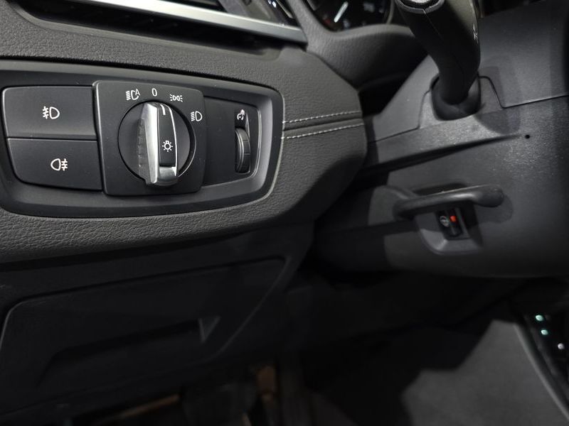 2020 BMW X2 xDrive20i Advantage photo 19