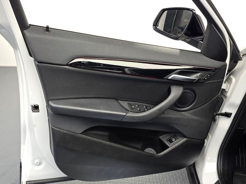 2020 BMW X2 xDrive20i Advantage photo 24