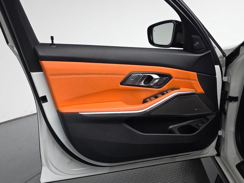 2021 BMW M3 Sedan Competition photo 25