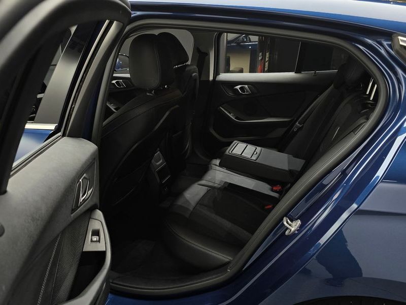 2021 BMW 1 Series 118d Joy photo 12
