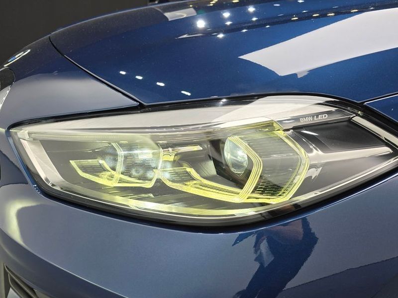 2021 BMW 1 Series 118d Joy photo 22