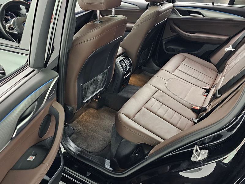 2021 BMW X3 xDrive 30e M Sport photo 12