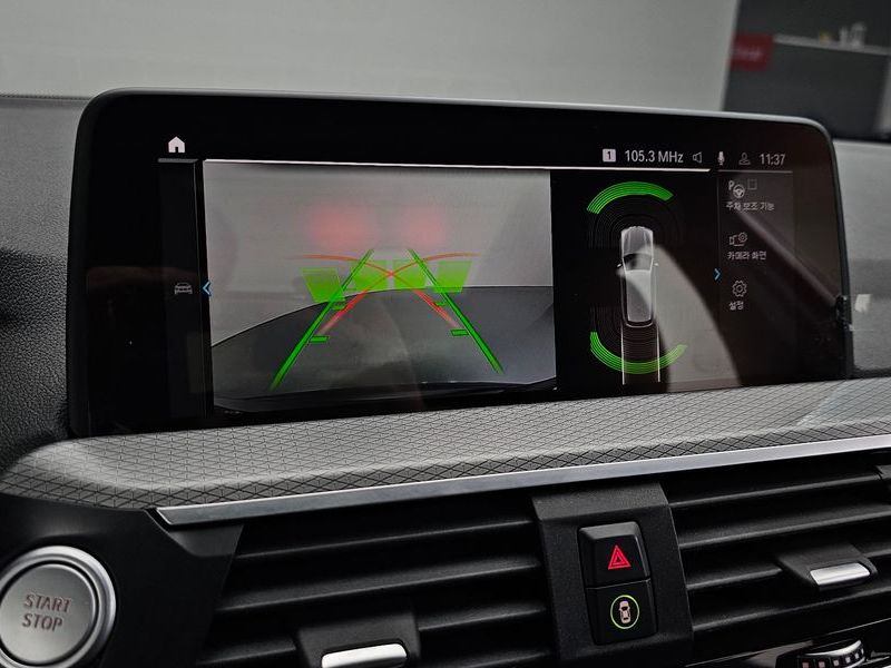 2021 BMW X3 xDrive 30e M Sport photo 14