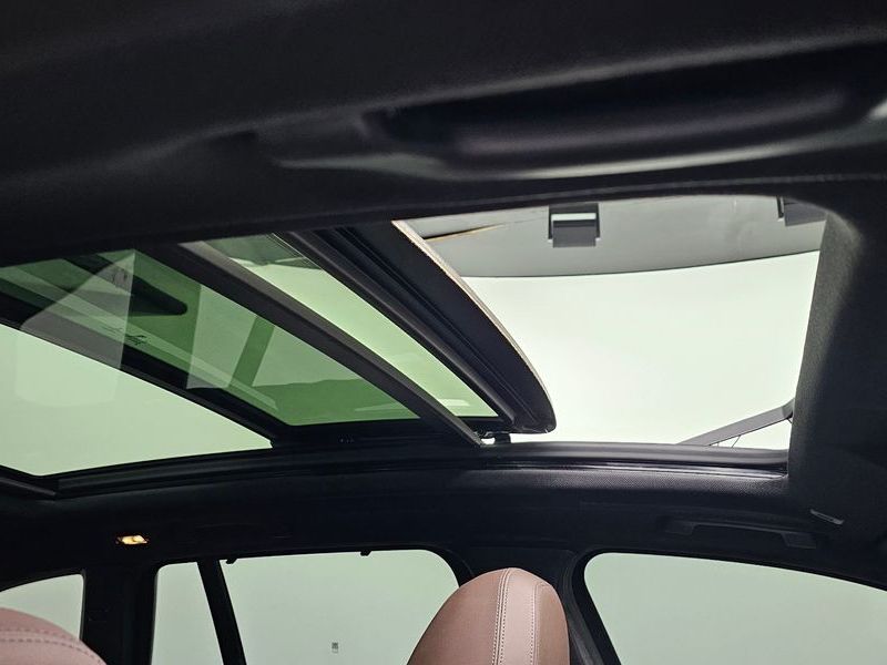 2021 BMW X3 xDrive 30e M Sport photo 15