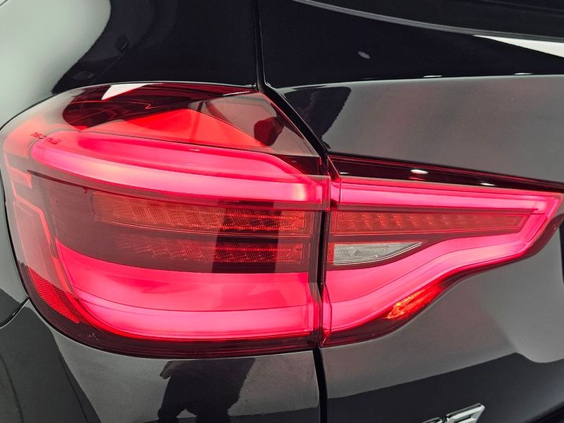2021 BMW X3 xDrive 30e M Sport photo 23