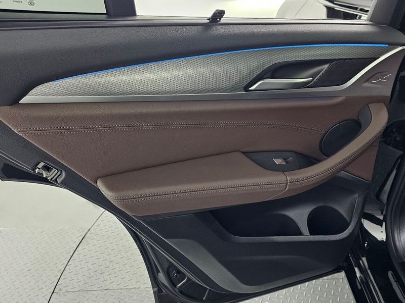 2021 BMW X3 xDrive 30e M Sport photo 25