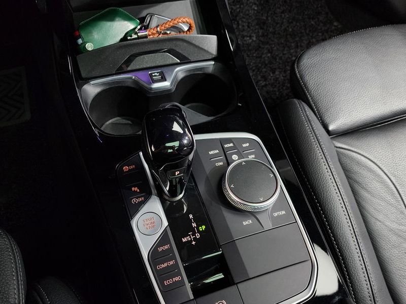 2022 BMW 1 Series 120i M Sports photo 9