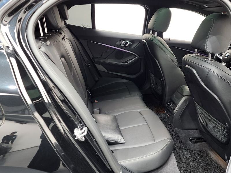 2022 BMW 1 Series 120i M Sports photo 12