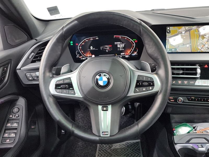 2022 BMW 1 Series 120i M Sports photo 13
