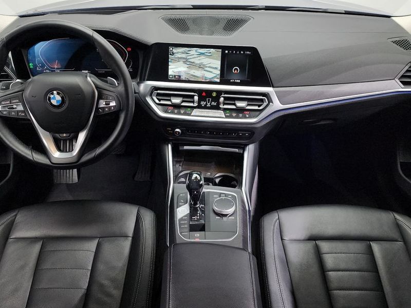 2021 BMW 3 Series 320d Luxury photo 7