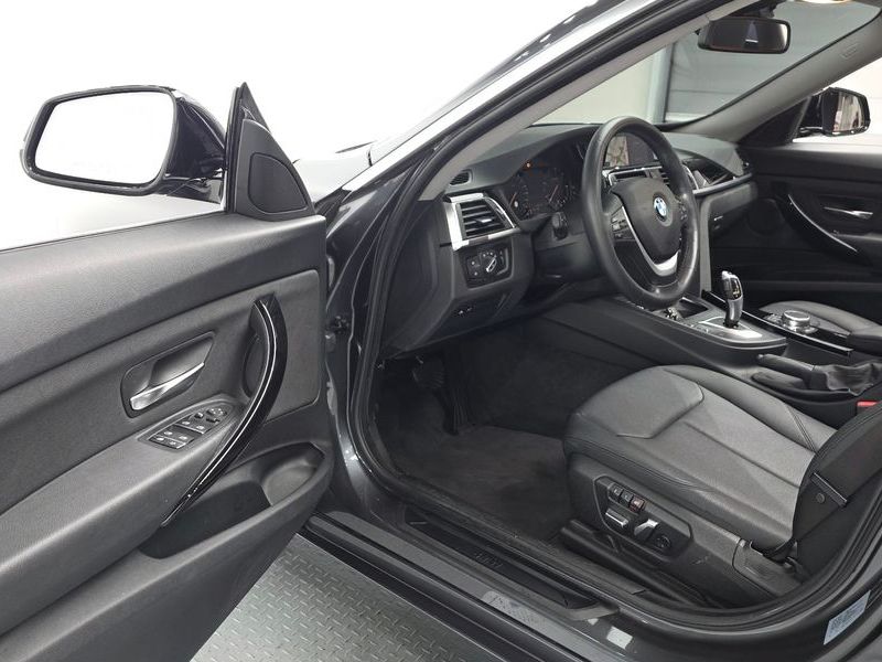 2020 BMW 3 Series GT 320d photo 10