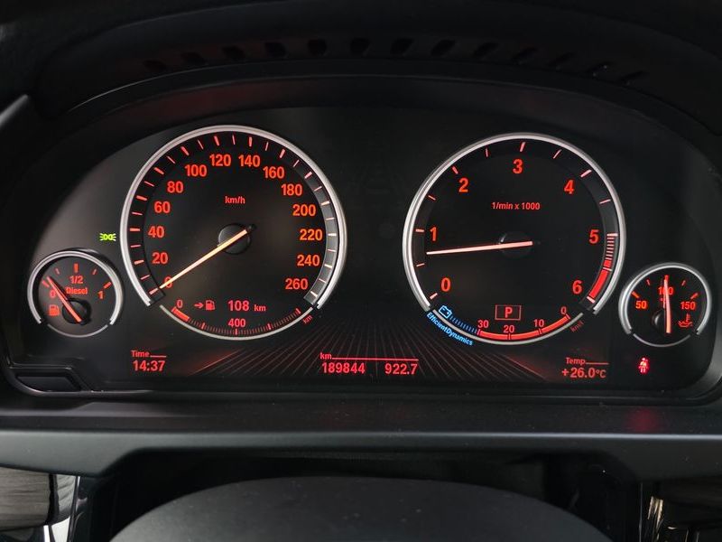 2014 BMW X5 xDrive 30d photo 8