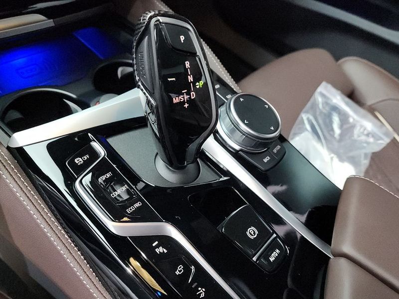 2024 BMW 6 Series 630i xDrive M Sport photo 9
