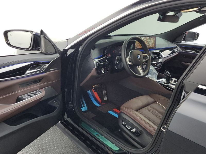 2024 BMW 6 Series 630i xDrive M Sport photo 10