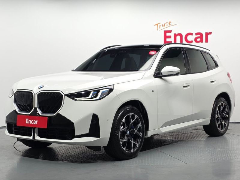 2025 BMW X3 xDrive 20 M Sport photo 1