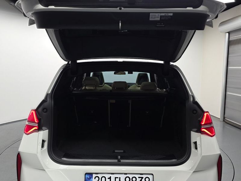 2025 BMW X3 xDrive 20 M Sport photo 20