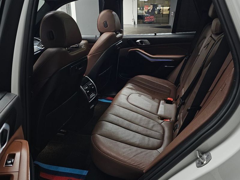 2022 BMW X5 xDrive 30d M Sport photo 12