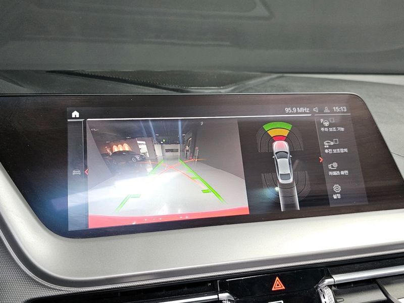 2020 BMW 2 Series 220d Advantage photo 16