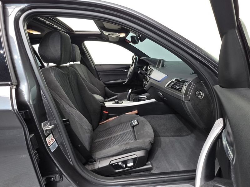 2018 BMW 1 Series 118d M Sport Shadow 5 Door photo 10