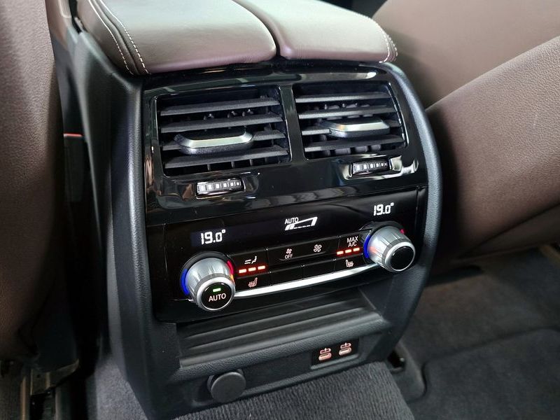 2020 BMW 6 Series 640i xDrive Luxury photo 19