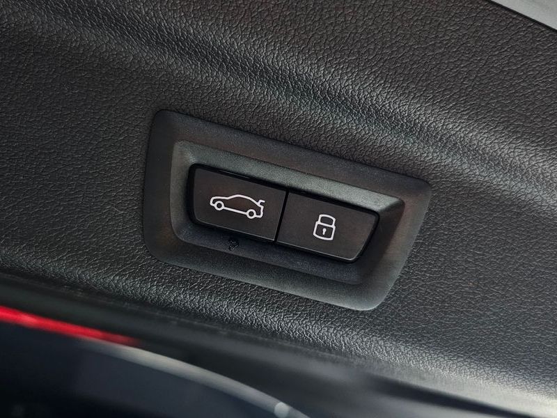 2023 BMW 2 Series 218d Advantage photo 15