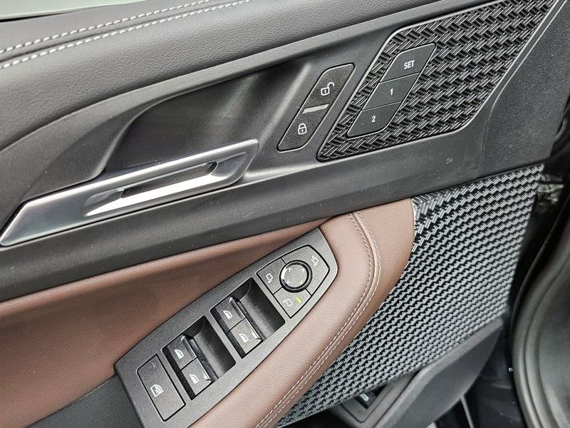 2024 BMW 2 Series 220i Advantage photo 29