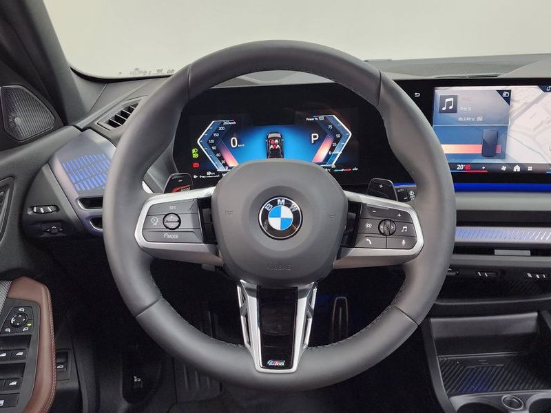 2026 BMW 1 Series 120 M Sport photo 13