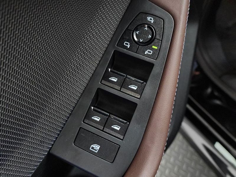 2026 BMW 1 Series 120 M Sport photo 30