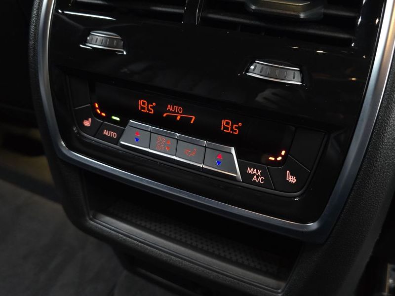 2026 BMW X6 xDrive30d M Sport photo 20