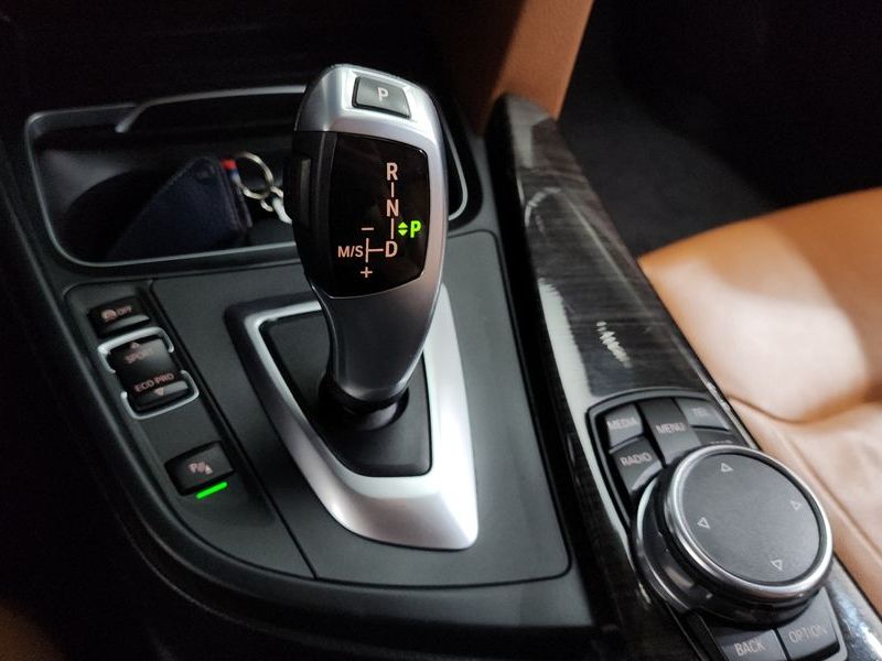 2016 BMW 4 Series 420d Luxury GranCoupe photo 9